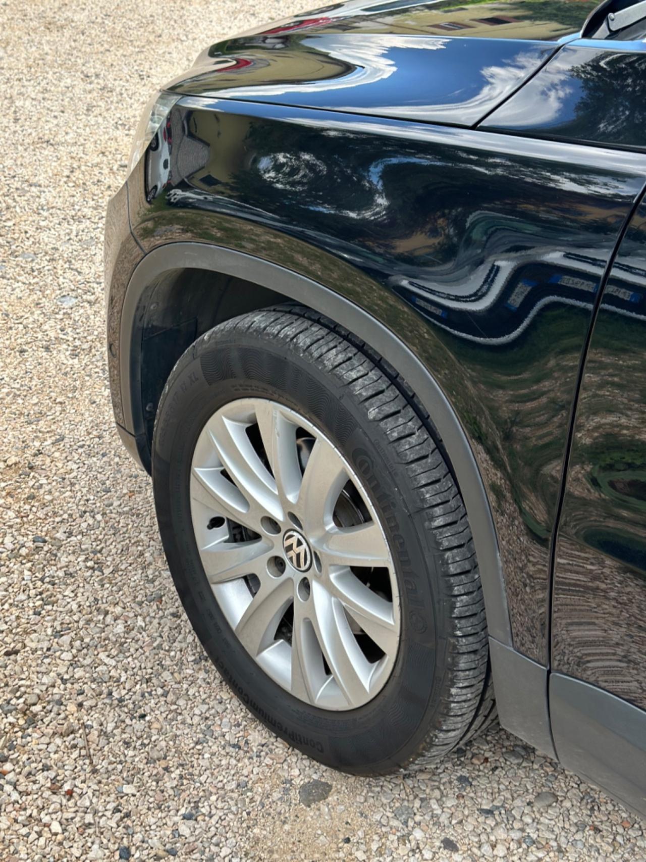 Volkswagen TIGUAN 2.0 TDI DPF 4MOTION DSG SPORT