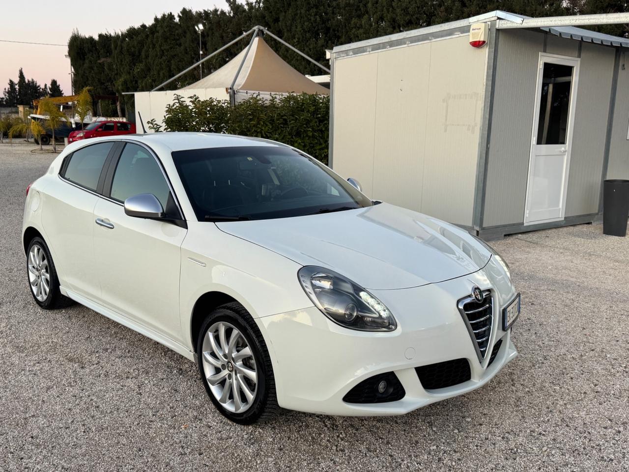 Alfa Romeo Giulietta 2.0 JTDm-2 140 CV Distinctive