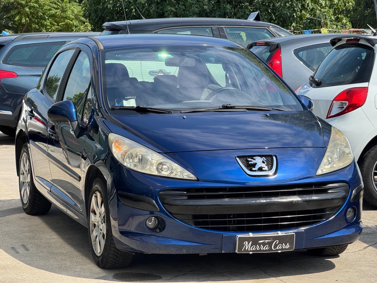 Peugeot 207 1.4 8V 75CV 5p. ONE Line
