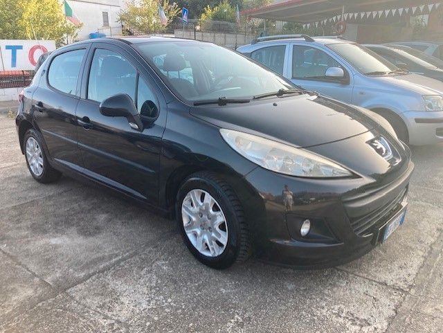 Peugeot 207 1.4 8V 75CV 5p. X Line ECO GPL