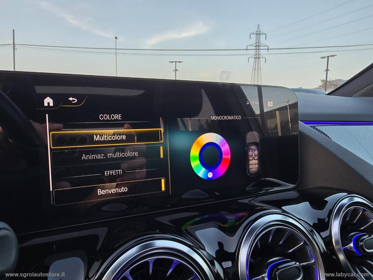 MERCEDES-BENZ GLA 180 d Automatic Premium TETTUCCIO