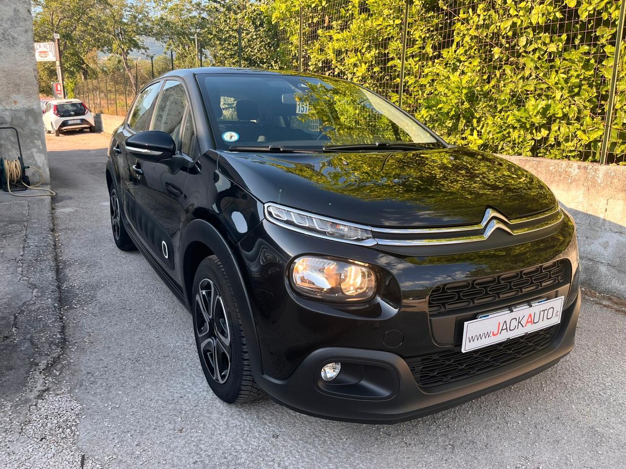 Citroen C3 PureTech 110 S&S EAT6 Shine