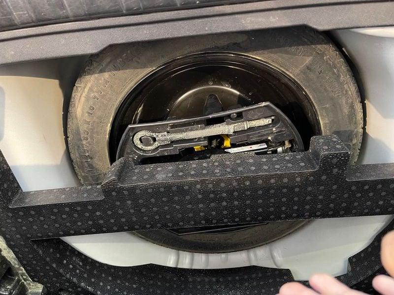 Peugeot 2008 1.6 e-HDi 92cv FAP® S&S Allure