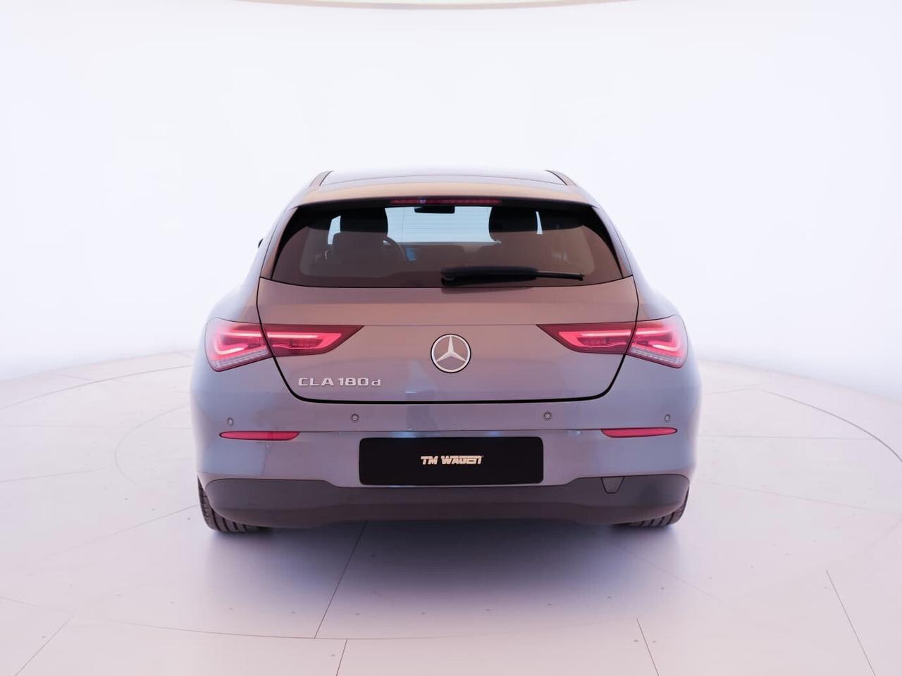 Mercedes-benz CLA 180 d Automatic Shooting Brake Business