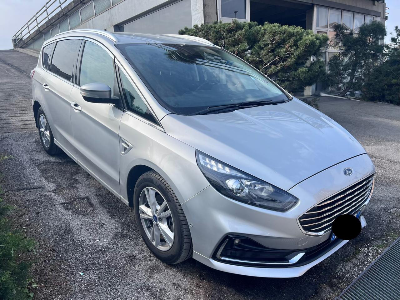 Ford S-Max 2.5 Full Hybrid 190 Cv CVT - 7 Posti Vignale