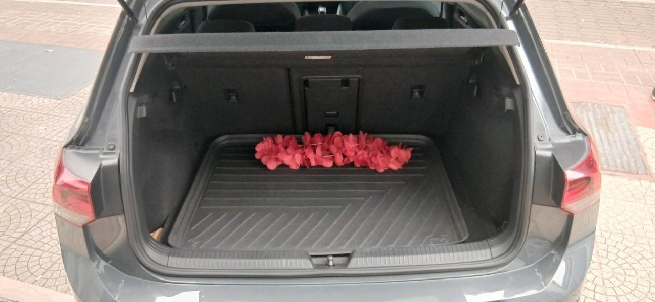 Volkswagen Golf 2.0 TDI SCR STYLE