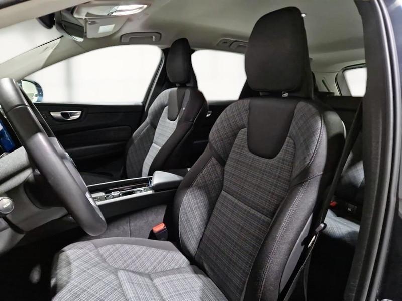 VOLVO XC60 B4 D AWD AUTOMATICO CORE SUV