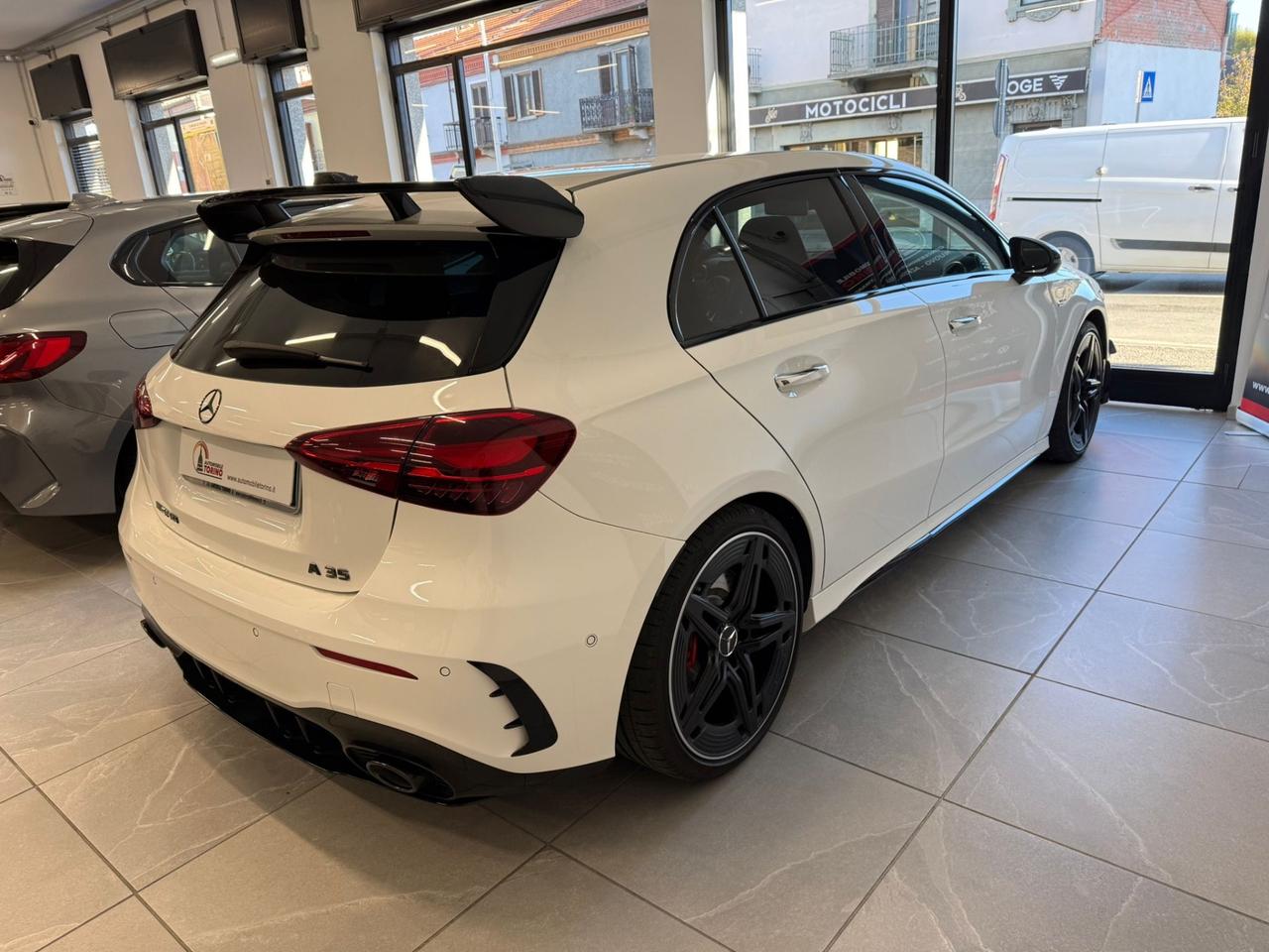 Mercedes-benz A 35 AMG PREMIUM PLUS RACE EDITION