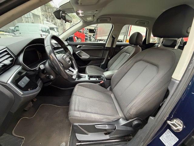AUDI Q3 2.0 TDI 150 CV Business