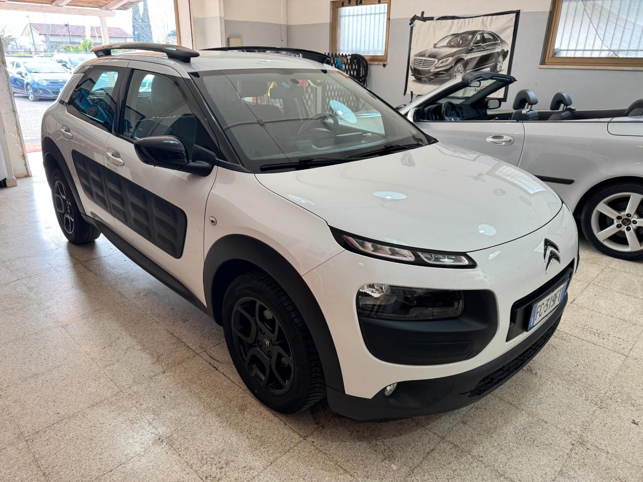Citroen C4 Cactus BlueHDi 100 cv. Autom. Shine OK NEOPATENTATI