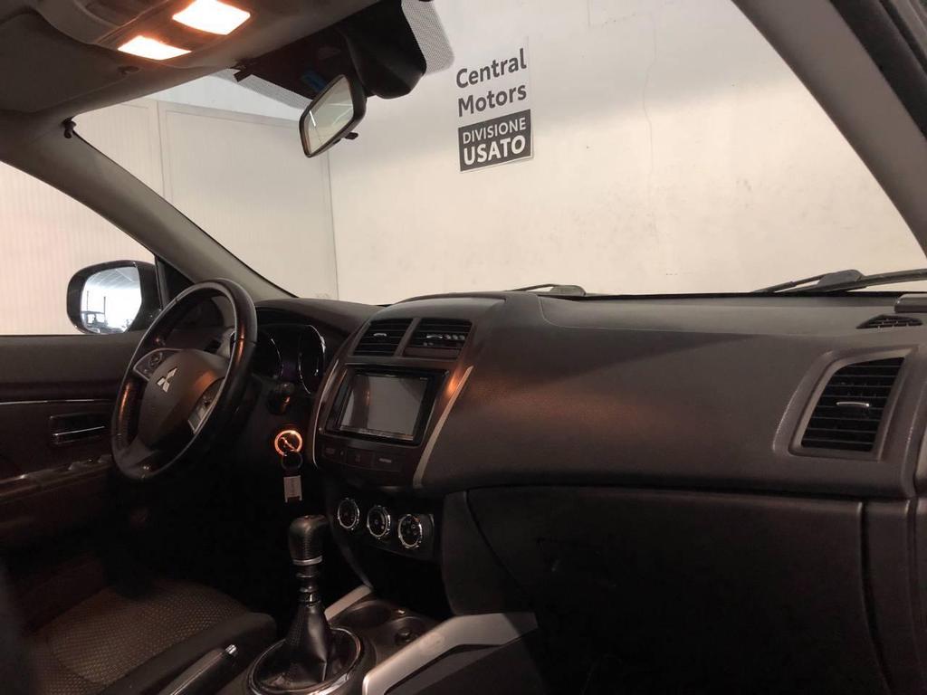 Mitsubishi ASX 1.8 Intense Panoramic 4WD