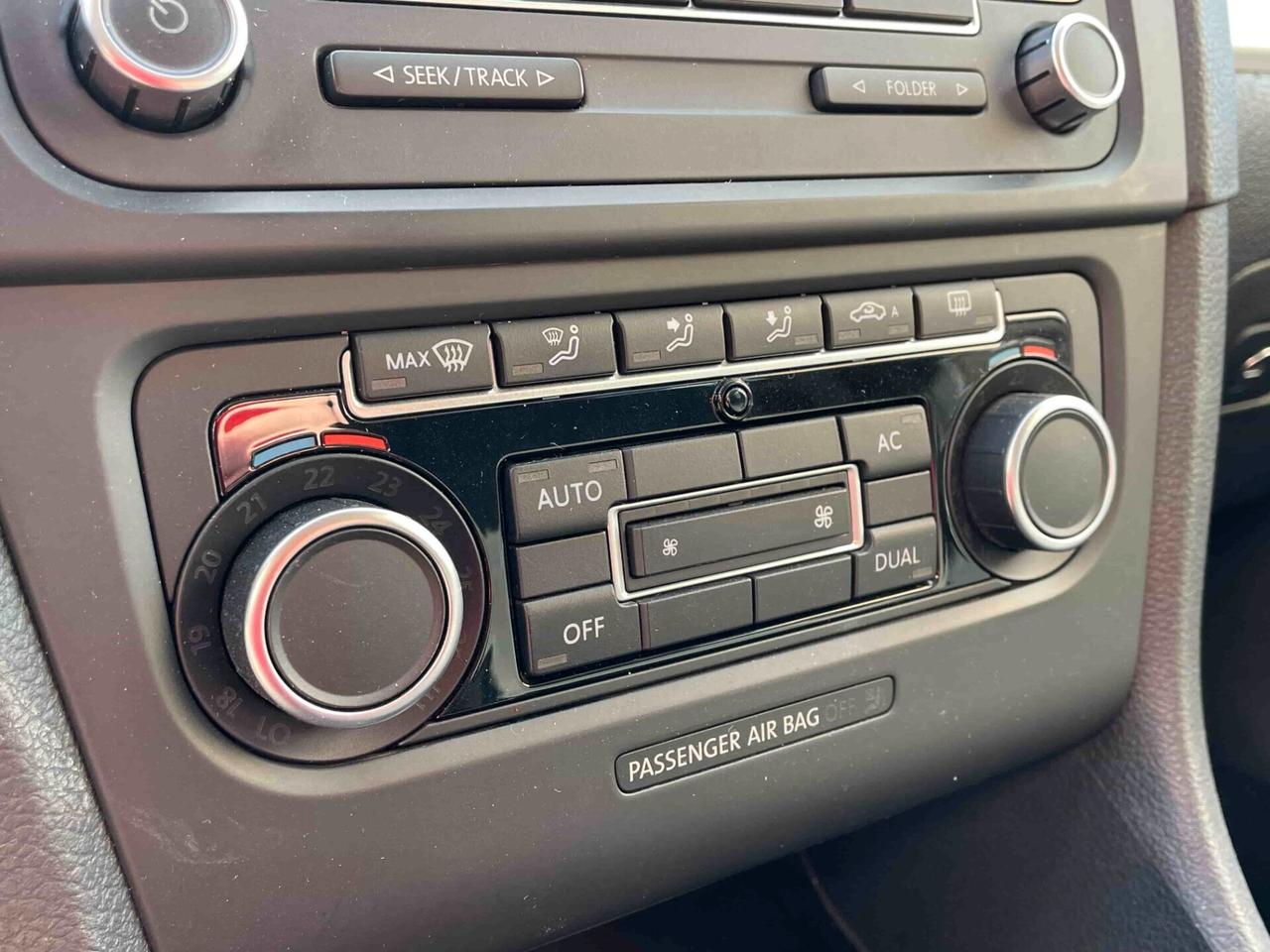 Volkswagen Golf 1.6 TDI DPF 5p. Highline NEOPATENTATI