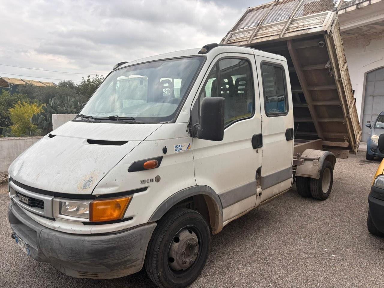 IVECO 35C11 RIBALTABILE