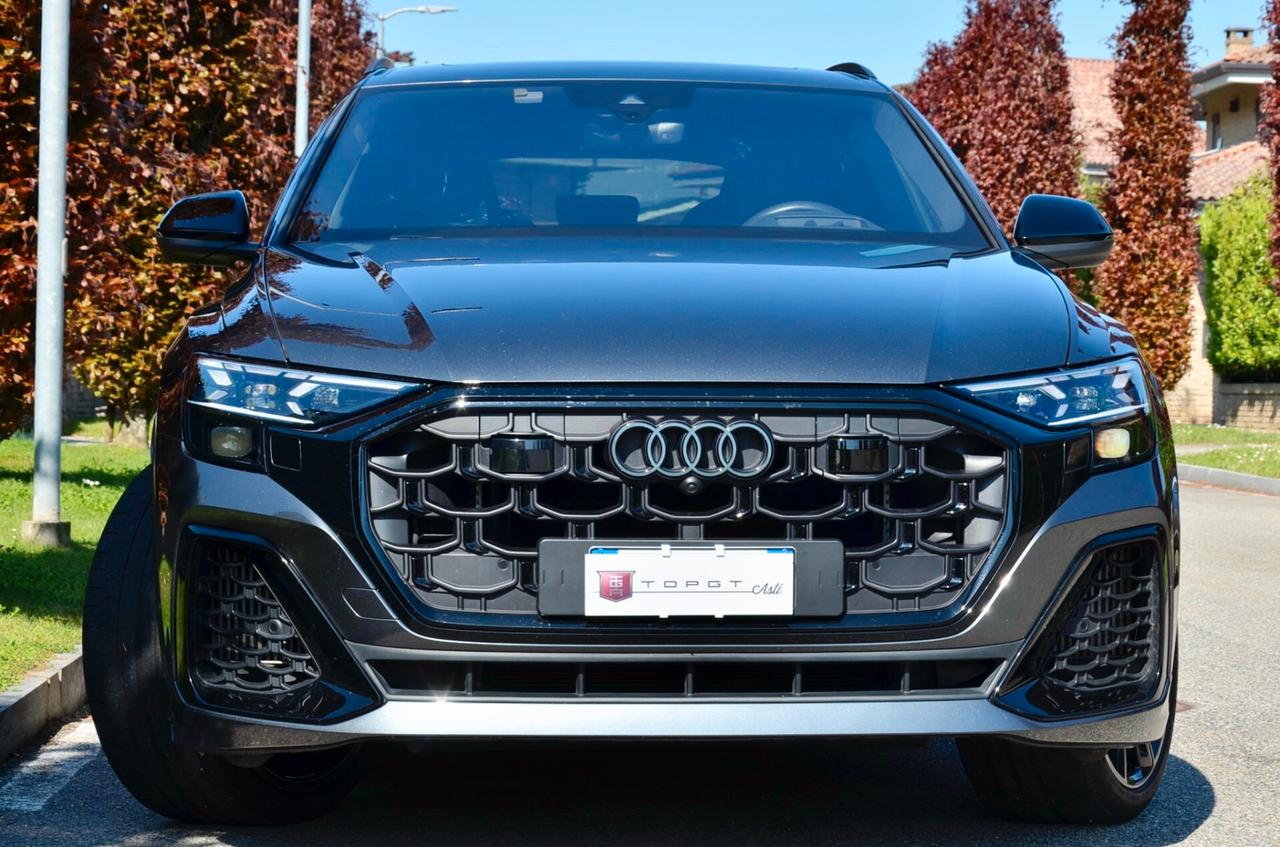 AUDI SQ8 4.0 TFSI QUATTRO 507cv TIPTRONIC, GAR, AUDI 12/27, SERVICE AUDI, UNICOPROPRIETARIO, EURO 6E, TETTO, MATRIX, BANG&OLUFSEN, SOFT CLOSE, SOSPENSIONI ADATTIVE, INSERTI CARBONIO, 23", PERMUTE