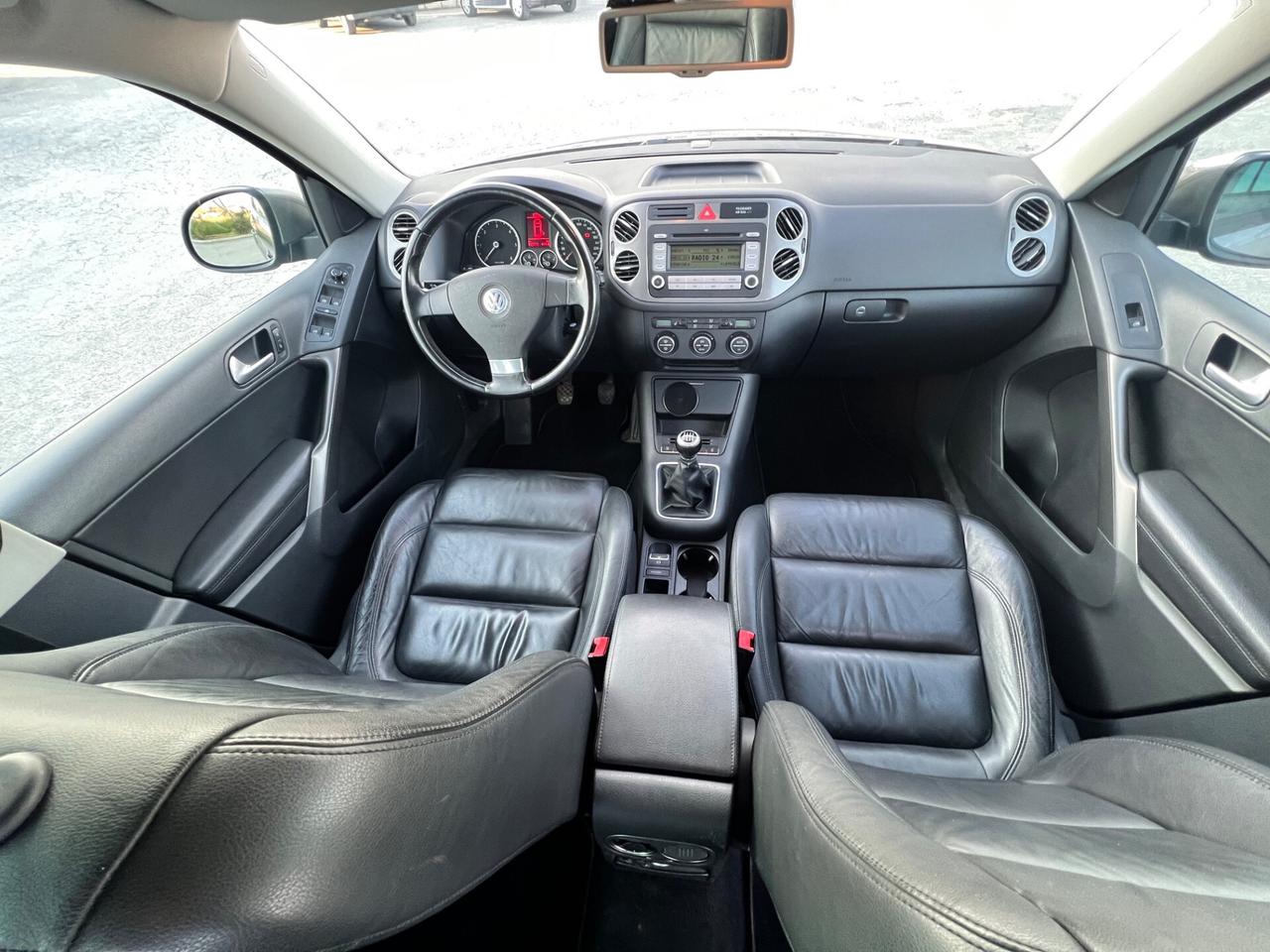 Volkswagen Tiguan 2.0 16V TDI DPF Track & Field (28°)4x4