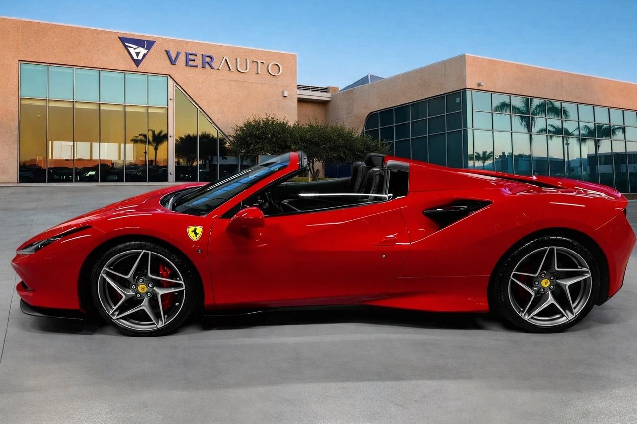 Ferrari F8 Spider Tributo 3.9