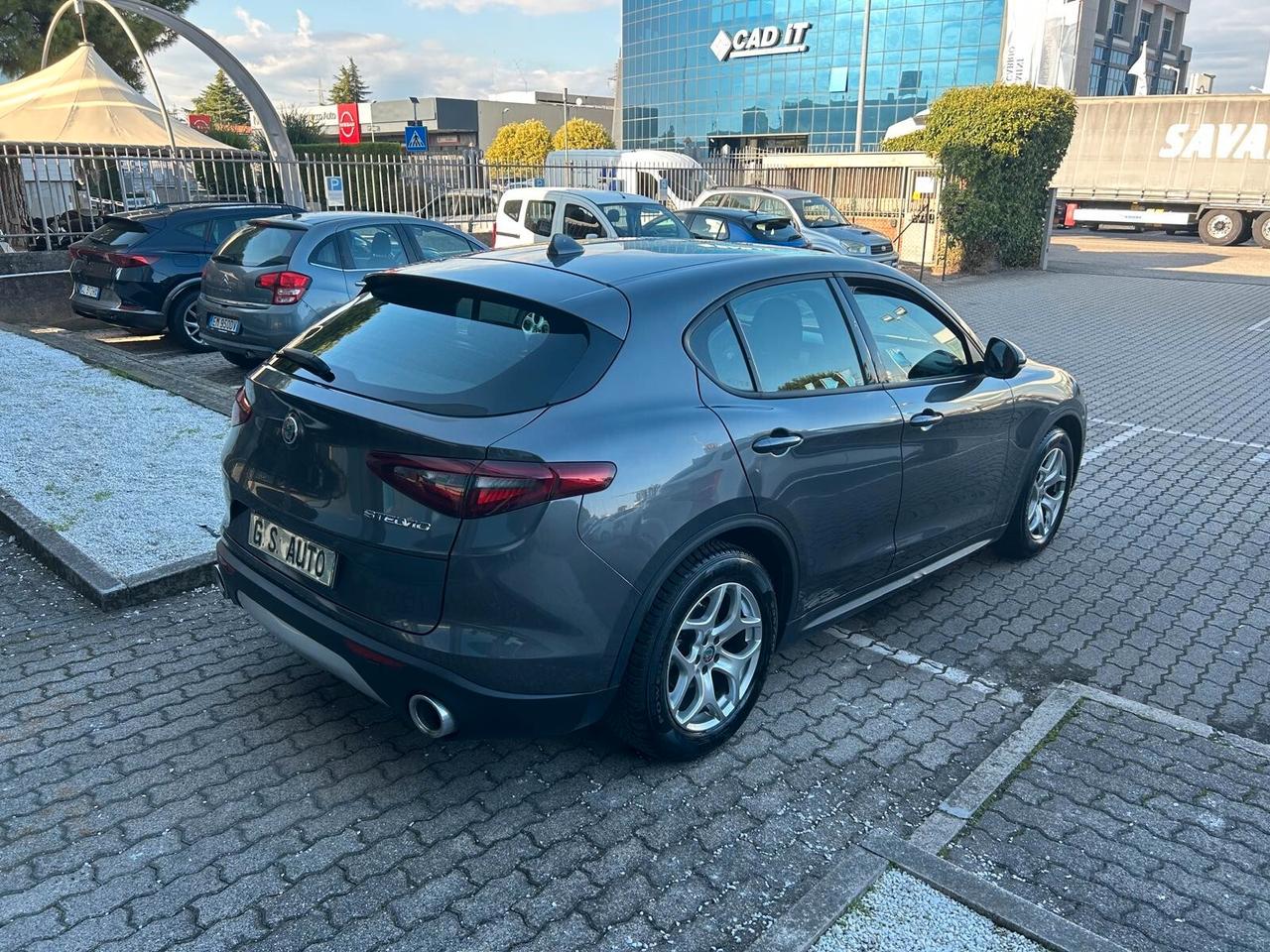 Alfa Romeo Stelvio 2.2 t rwd 160cv auto DANNEGGIATA