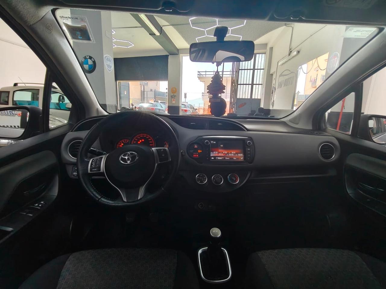 Toyota Yaris 1.0 5P Doppia Occasione da MV Auto!