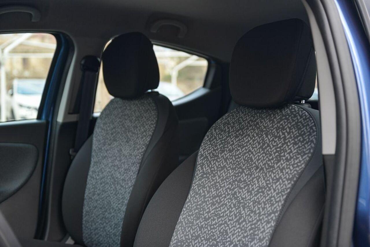 LANCIA Ypsilon III 2021 - Ypsilon 1.0 firefly hybrid Silver s&s 70cv