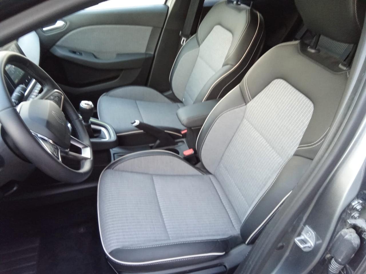 Renault Clio TCe 90 CV 5 porte Techno