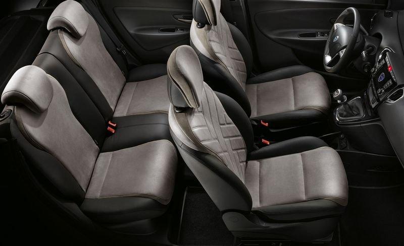 Lancia Ypsilon III 2015 1.0 firefly hybrid Silver s&s 70cv