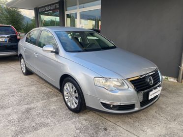 Volkswagen Passat 2.0 TDI Berlina " LEGGI