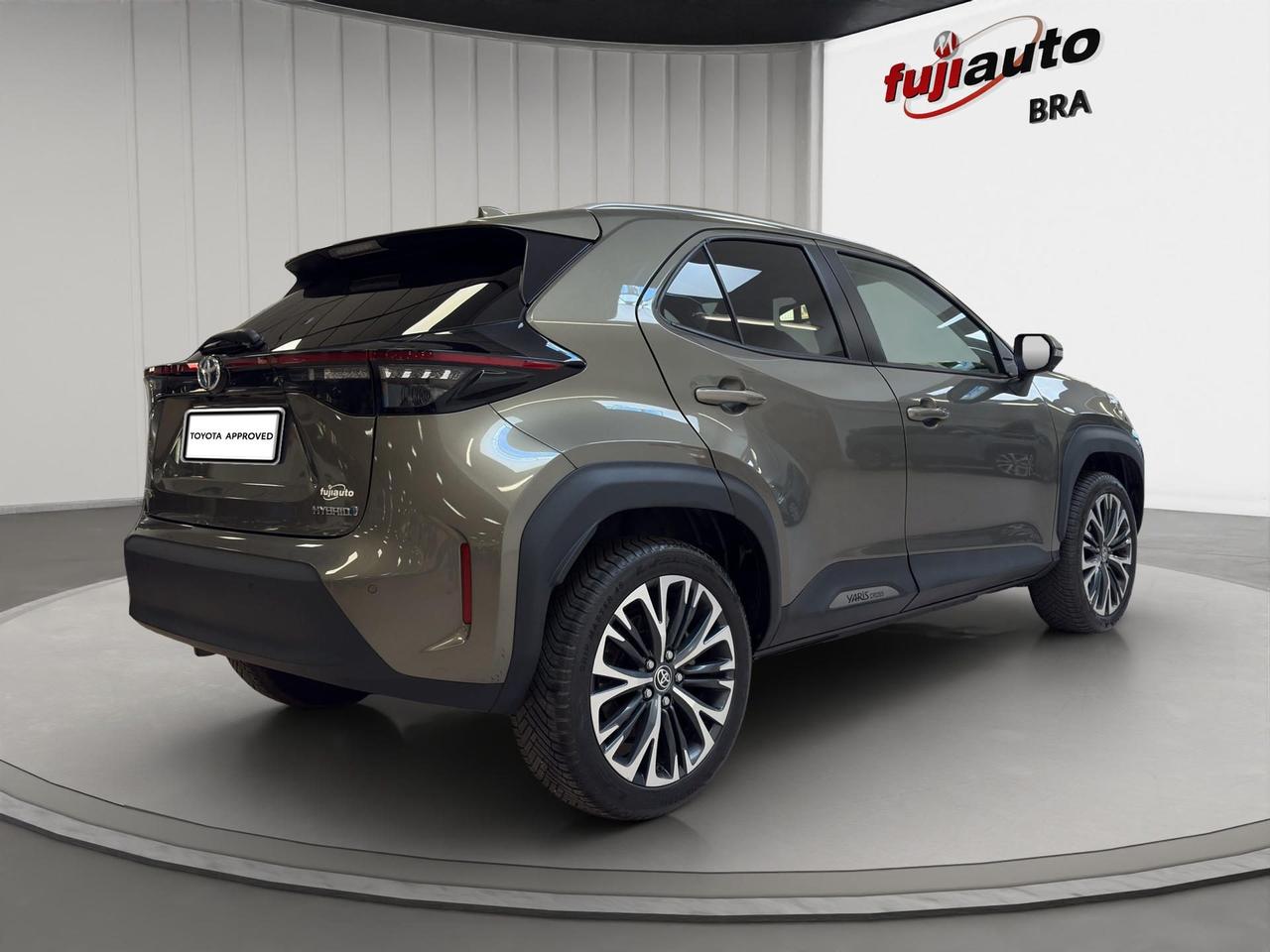 Toyota Yaris Cross 1.5h Lounge fwd 116cv e-cvt