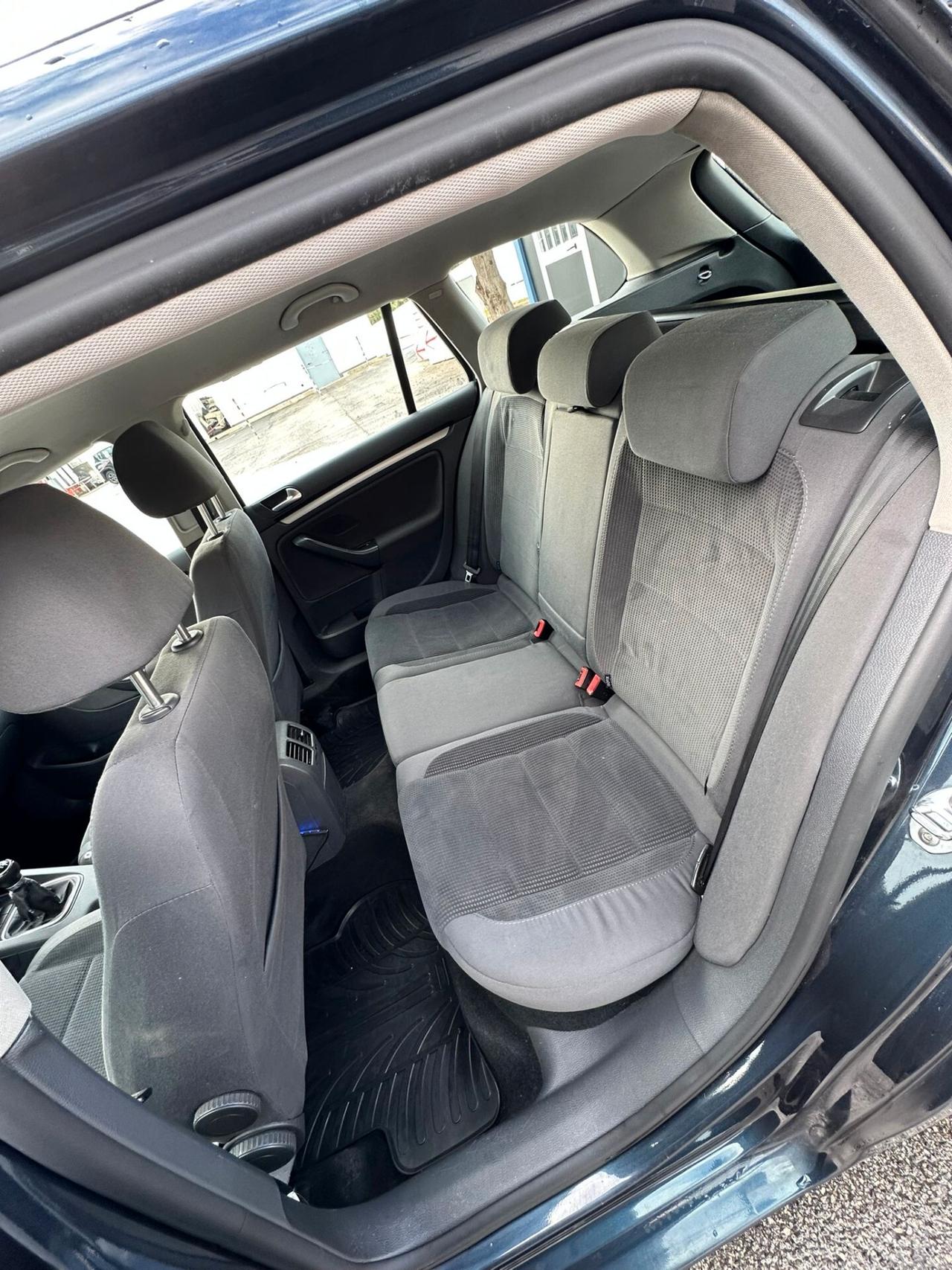 Volkswagen Golf Var. 1.9 TDI DPF Comfortline