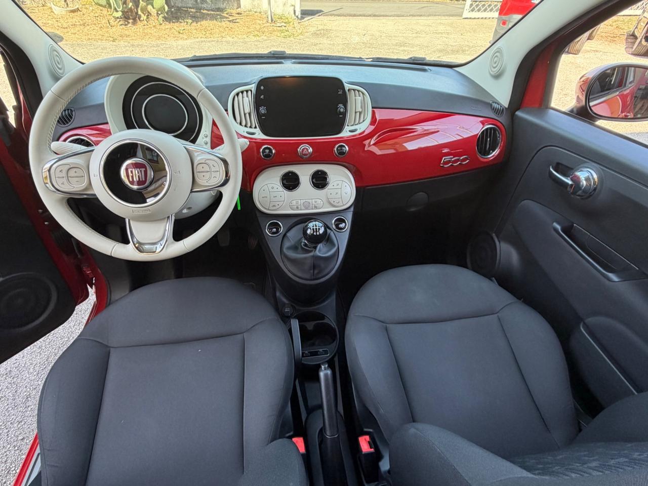 Fiat 500 C 1.0 Hybrid Dolcevita