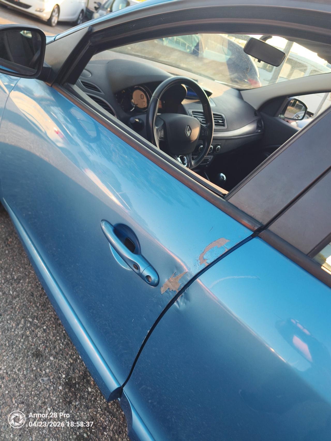 Renault Megane Mégane 1.5 dCi 110CV Start&Stop ESM SporTour Wave