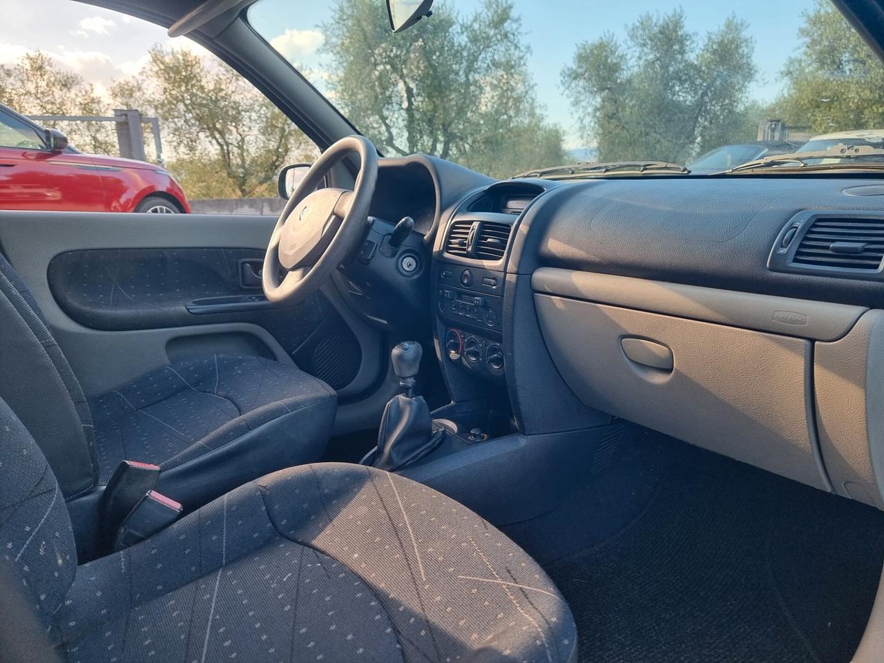 Renault Clio 1.2 16V cat 5 porte Expression