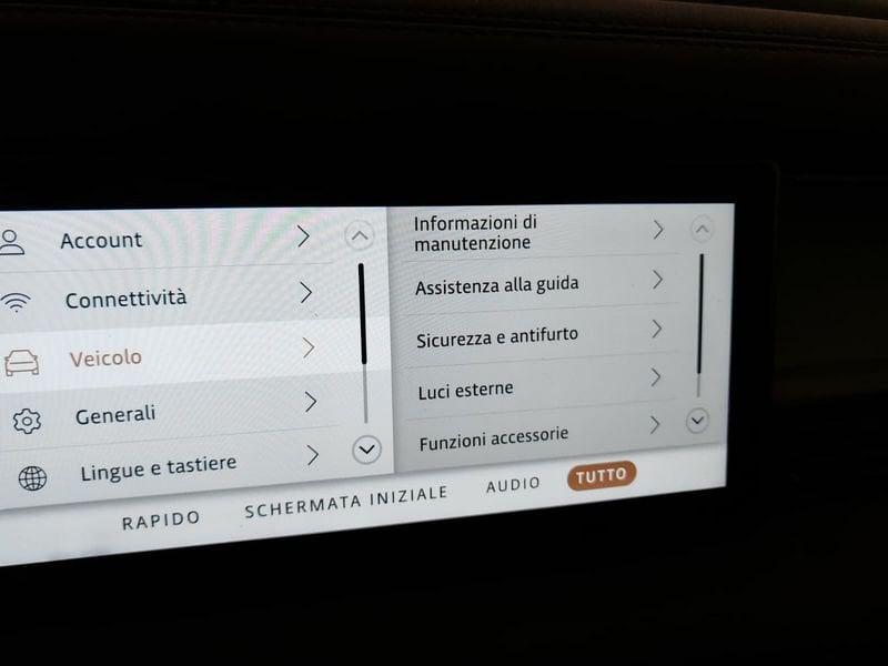 Land Rover Defender 110 3.0D I6 200 CV AWD Auto S