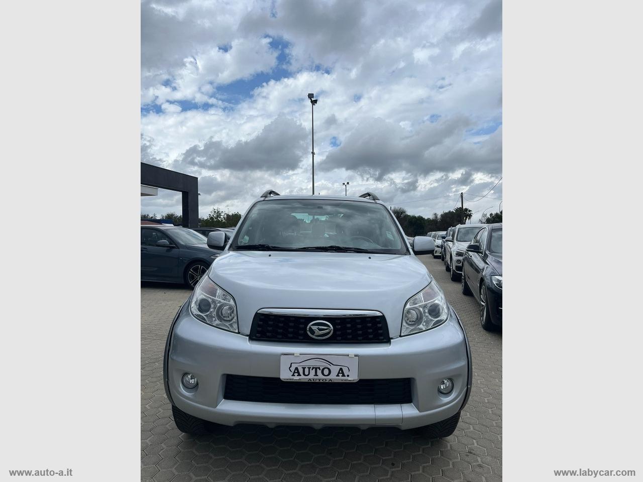 DAIHATSU Terios 1.5 4WD Sho Green Powered