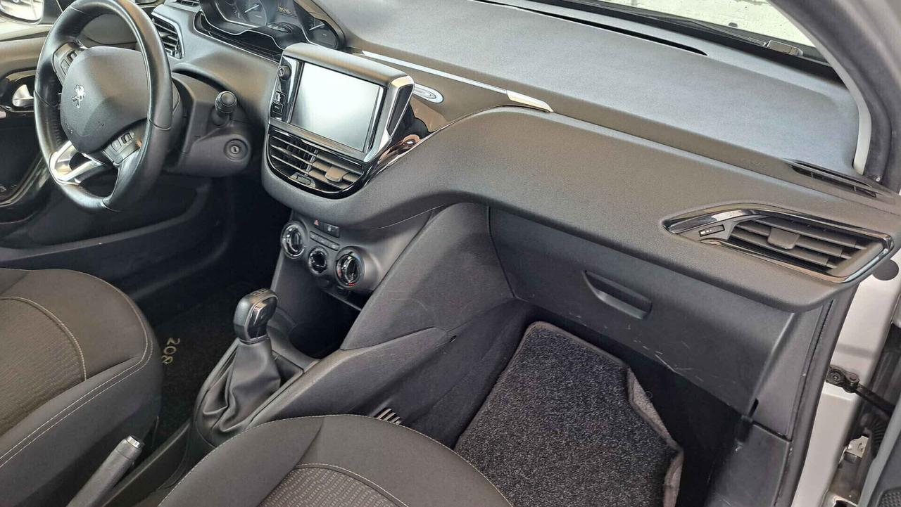 Peugeot 208 1.6 BlueHDi 75 Allure N1 4 Posti Autocarro