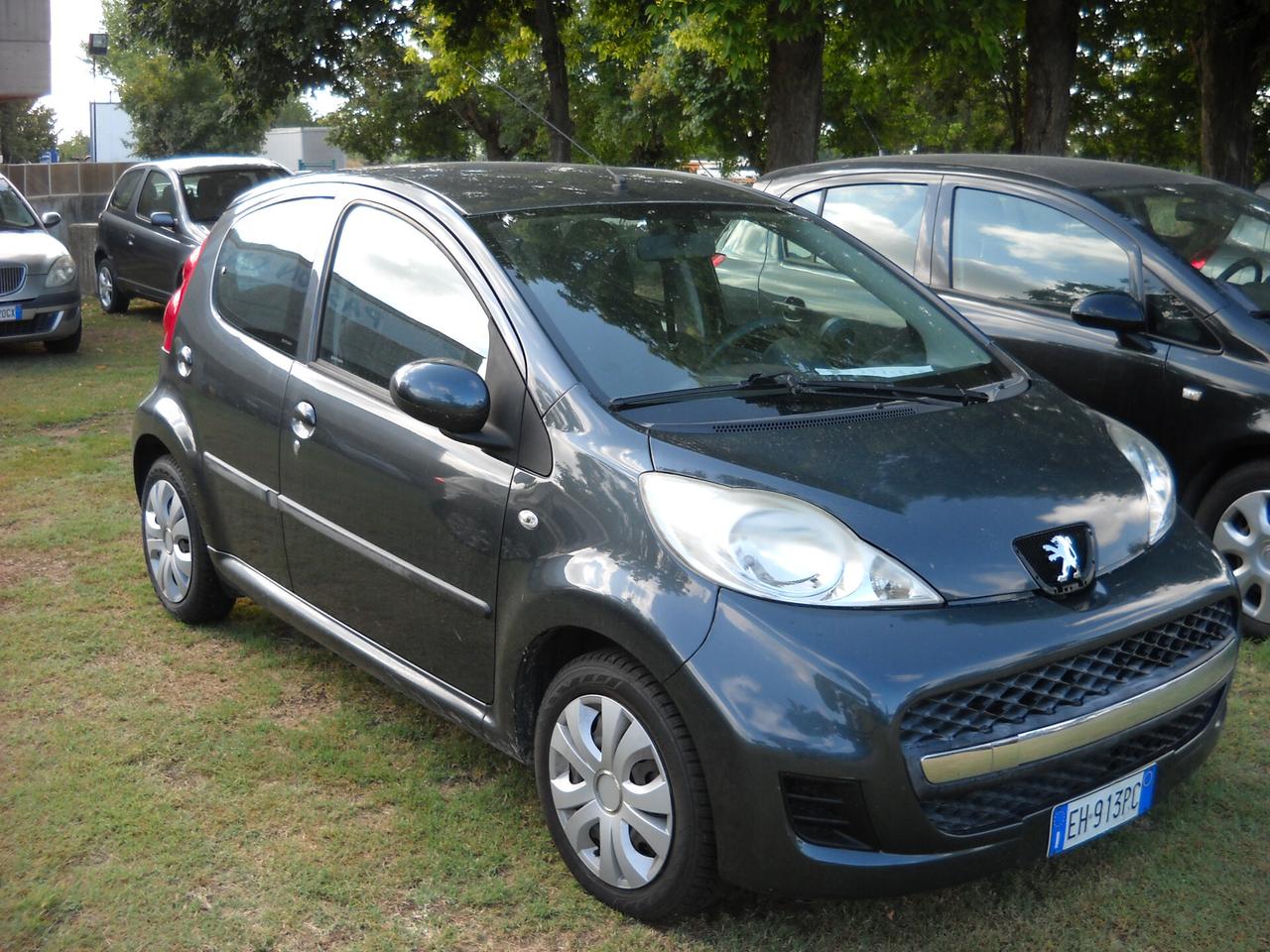 Peugeot 107 1.0 68CV 5p. Plaisir