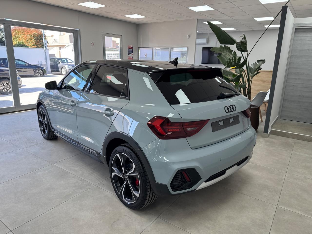 Audi A1 SPB 30 TFSI S tronic line edition