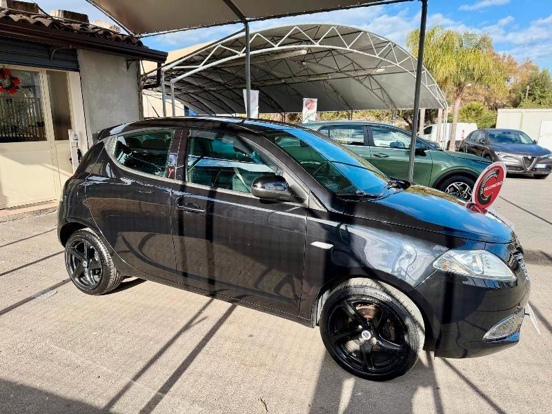 Lancia Ypsilon 1.3 MJT 16V 95 CV 5 porte S&S Elle