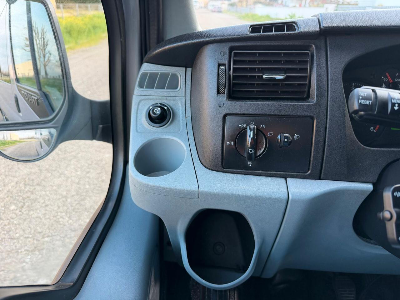 FORD TRANSIT 2.2 TETTO ALTO PASSO LUNGO 6 POSTI