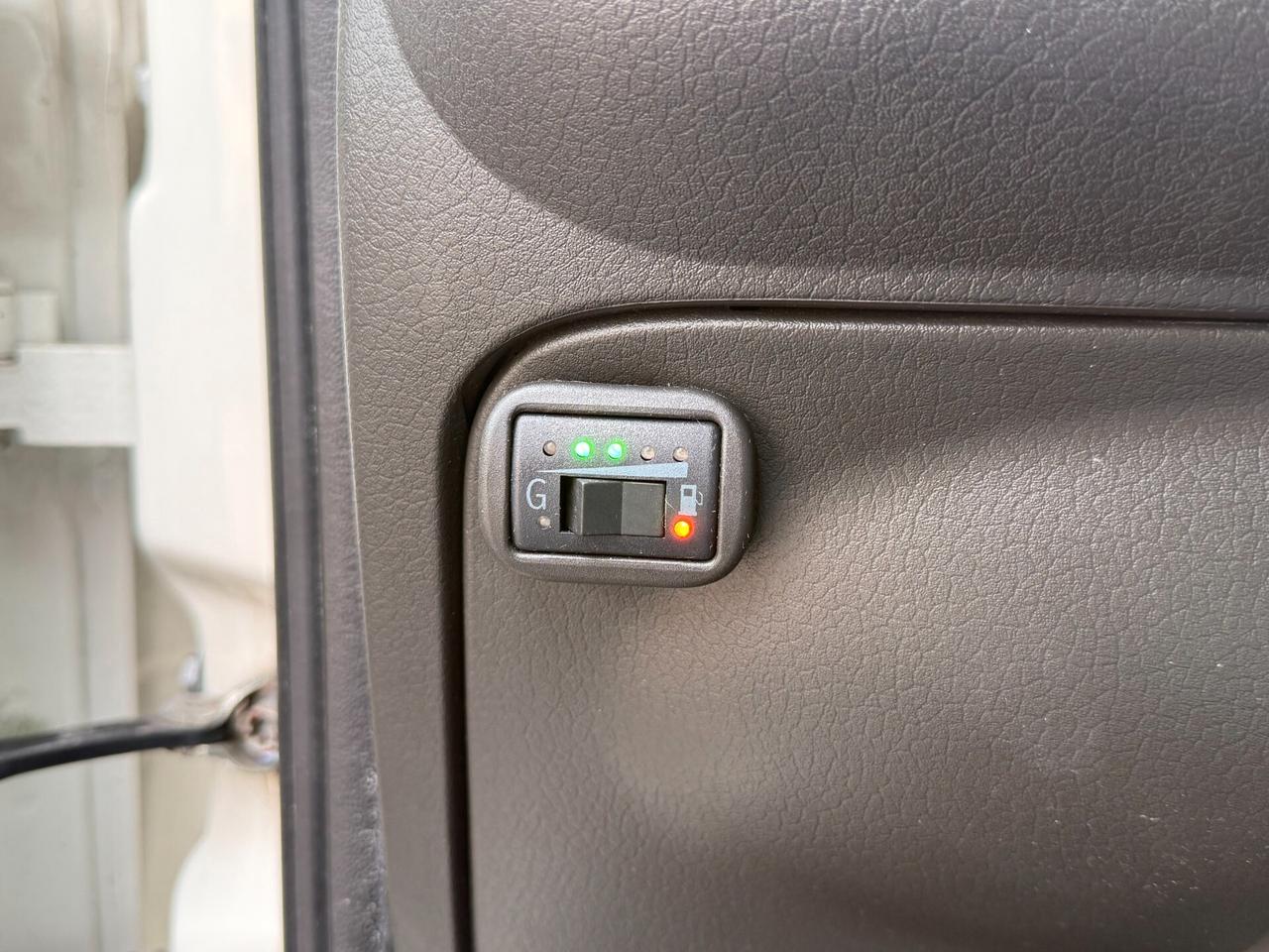 Fiat Panda 1.4 Natural Power Metano EUROBLOCK 2012