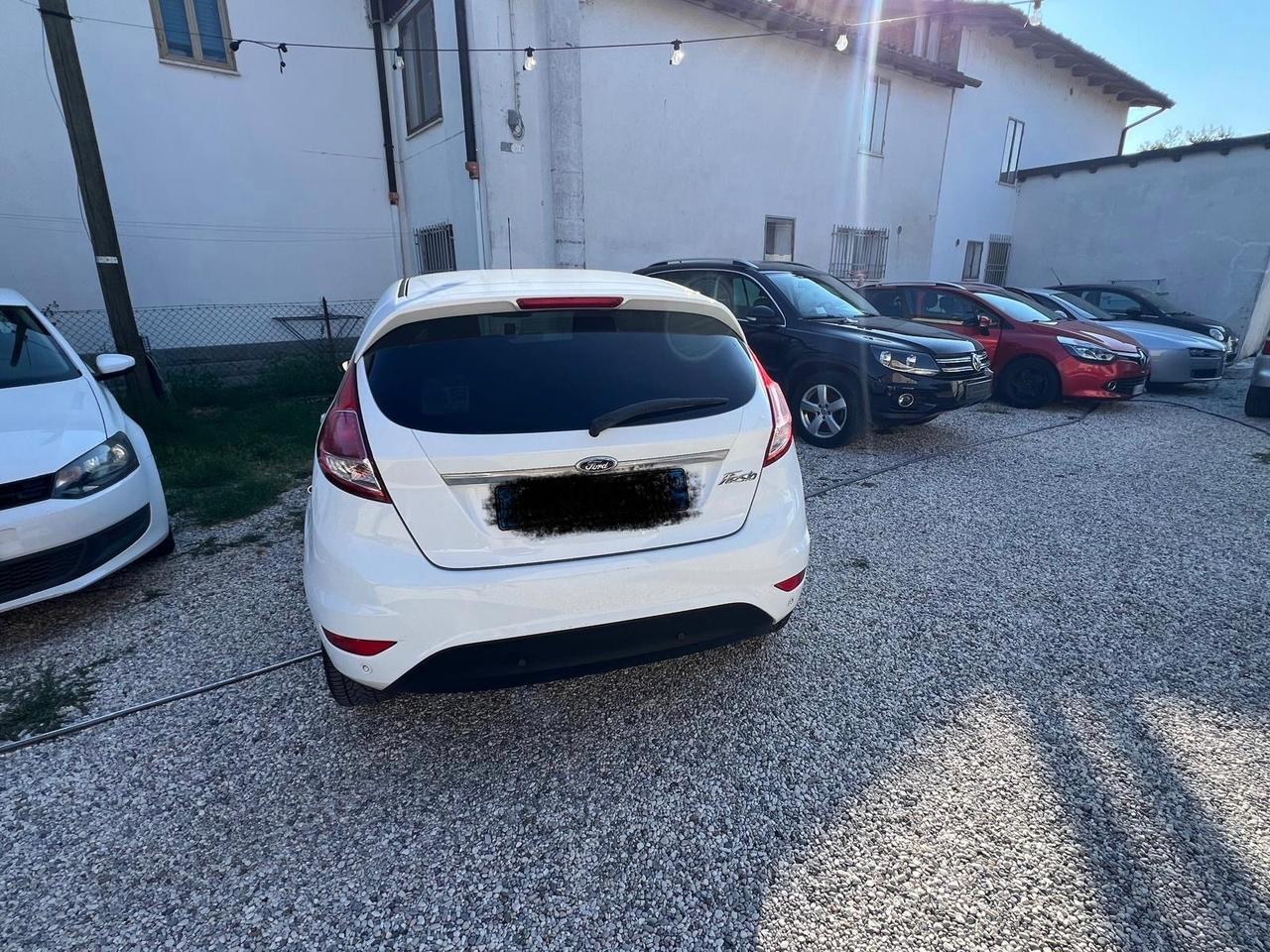 Ford Fiesta 1.4 5p. Bz.- GPL Titanium