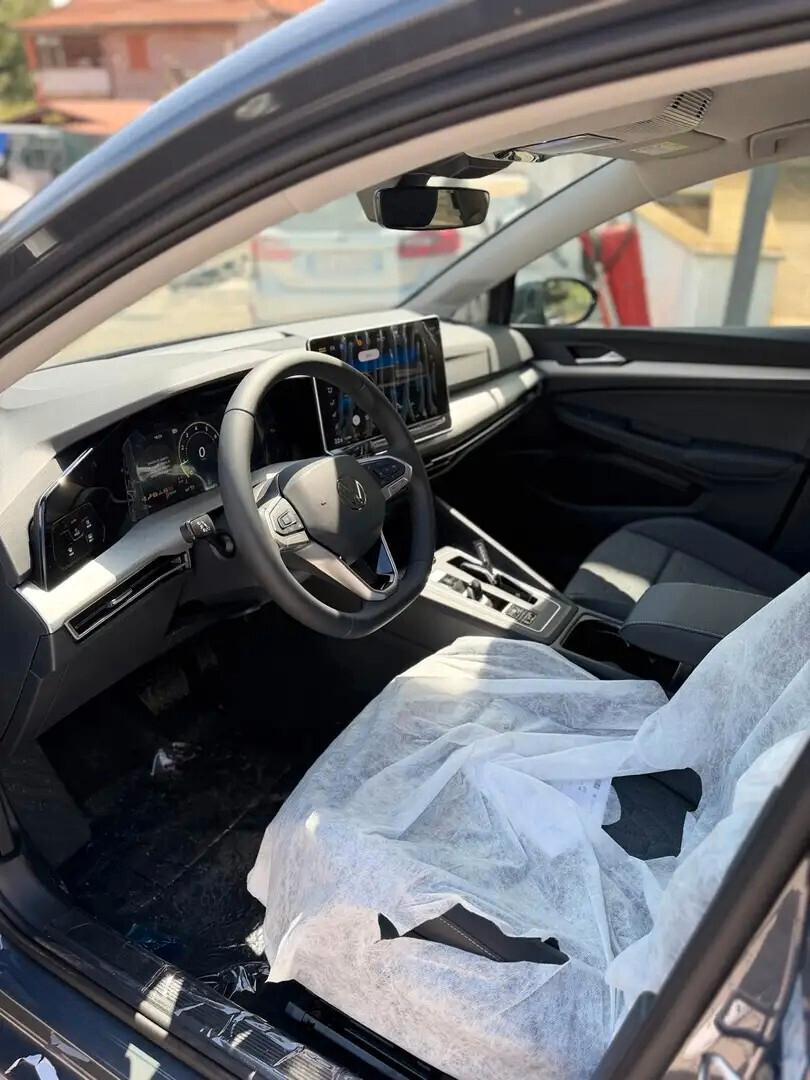 Volkswagen Golf 1.5 eTSI 115 CV DSG Edition Plus