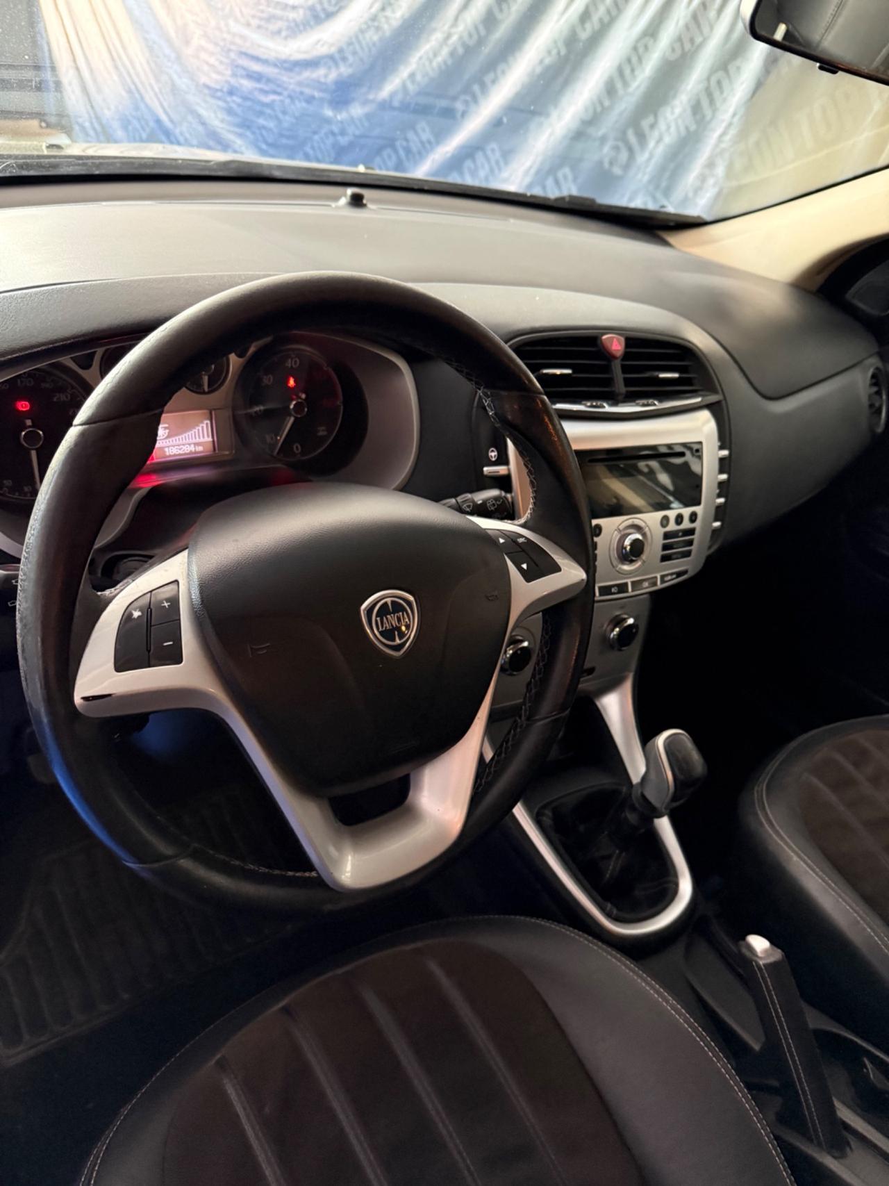 Lancia Delta 1.6 MJT 120 cv garantita 12 mesi