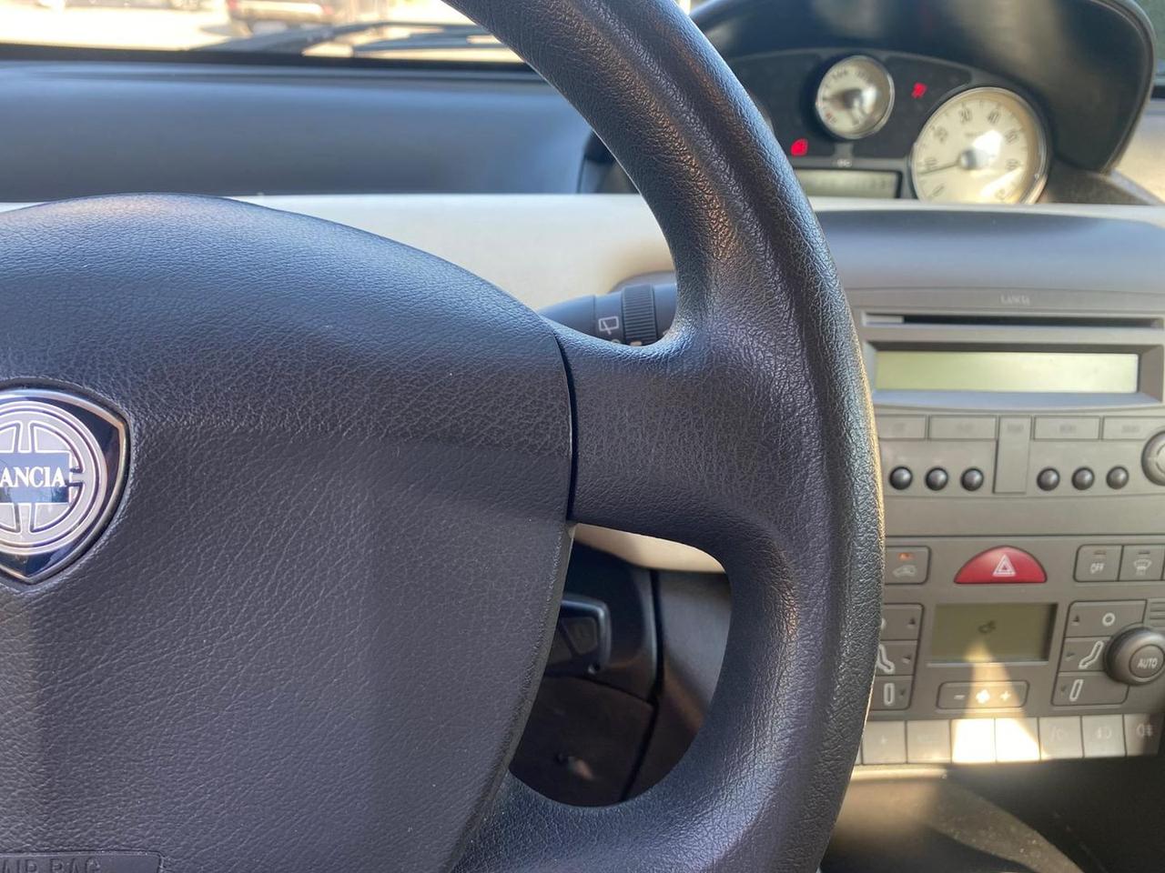 Lancia Ypsilon 1.2 Oro #7039