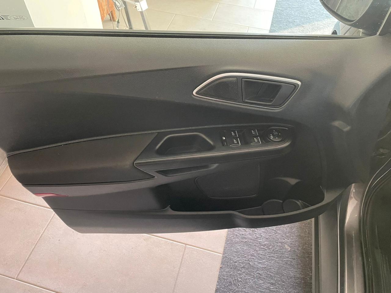 Ford B-Max 1.4 90 CV GPL Titanium