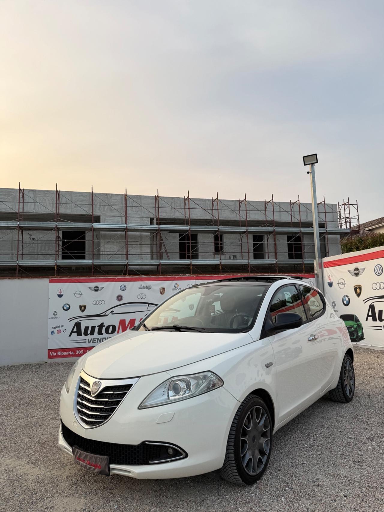 Lancia Ypsilon 1.3 MJT 16V 95 CV 5 porte S&S Platinum