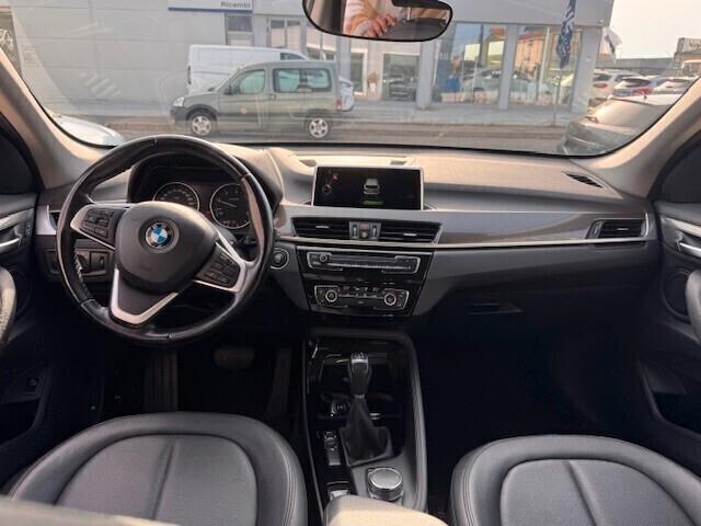 Bmw X1 sDrive18d xLine autom- 2017