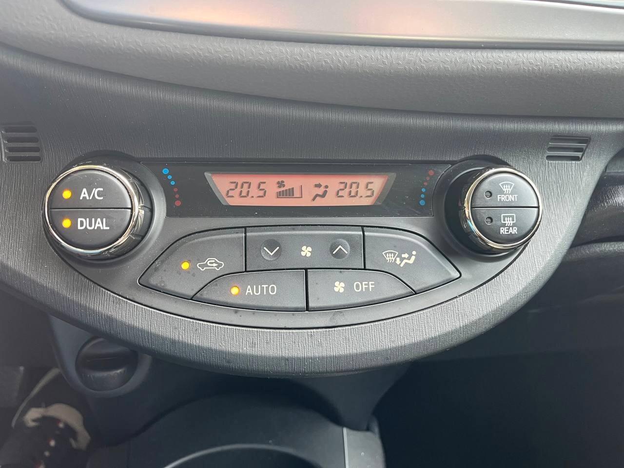 NUEW ARRIVO TOYOTA MODELLO YARYS 5 PORTE1,4 DIESEL CV 90 KW 66