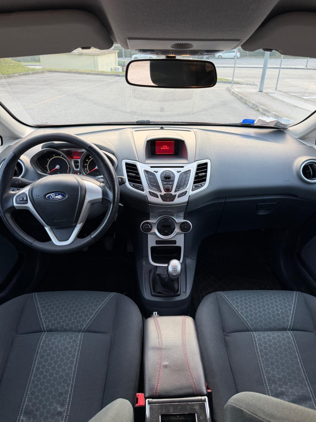 Ford Fiesta 1.2 Titanium Neopatentati