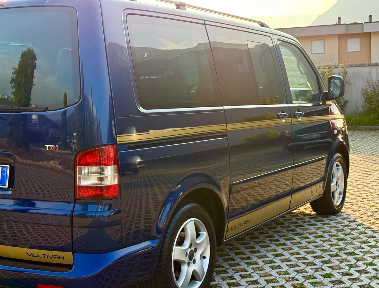 Multivan 2.5 TDI/130CV TESTA/INIETTORI/ALBERO NUOVI