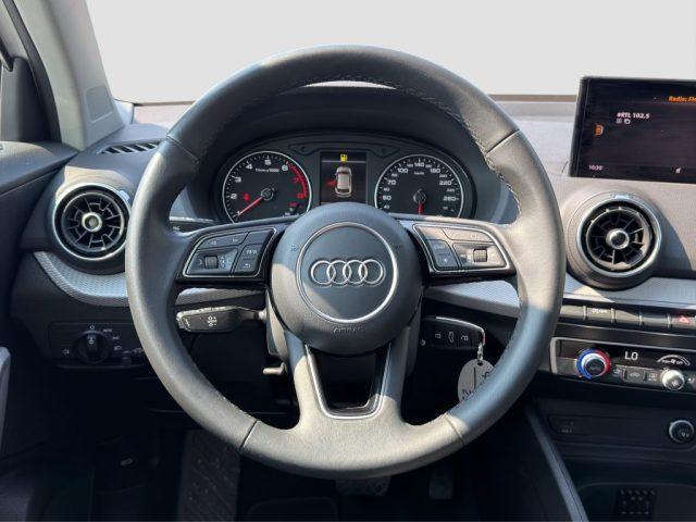 AUDI Q2 Q2 35 TFSI S tronic Business